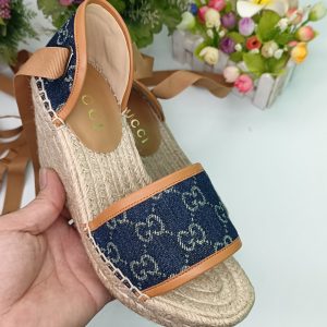 Gucci Straw Sandals Gate186