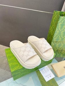 Gucci Wedge Sandals Gate7850