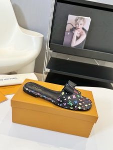 Louis Vuitton Leather Shoes Gate6468