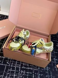 Miu Miu Casual Shoes Gate11867
