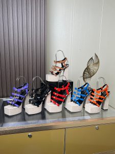 Versace Platform Sandals Gate2119