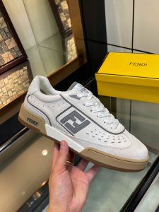 Fendi Sneakers Gate14732