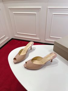 Christian Louboutin High Heels Gate1528