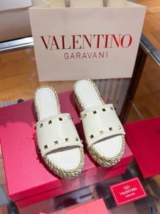 Valentino Wedge Sandals Gate7897