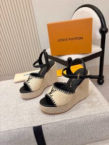 Louis Vuitton Straw Shoes Gate341