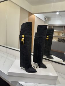 Givenchy Over-The-Knee Boots Gate1936