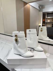Givenchy Leather Shoes Gate6154