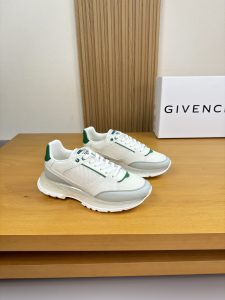 Givenchy Sneakers Gate14830