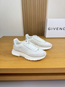 Givenchy Sneakers Gate14833