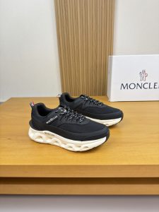 Moncler Sneakers Gate15133