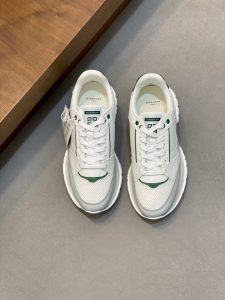 Givenchy Sneakers Gate12930