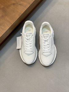 Givenchy Sneakers Gate12932