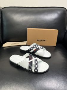 Burberry Slippers Gate8990