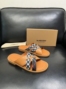 Burberry Slippers Gate8992