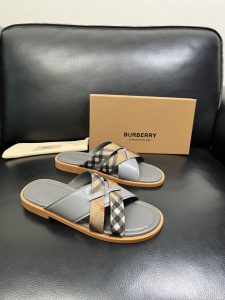 Burberry Slippers Gate8993