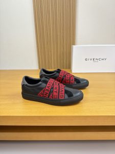 Givenchy Sneakers Gate14824