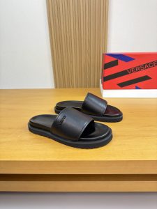 Versace Casual Sandals Gate10900