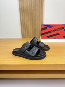 Versace Casual Sandals Gate10901