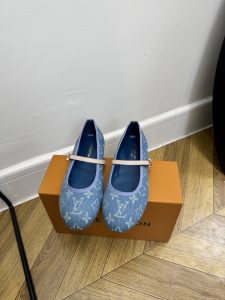 Louis Vuitton Mary Jane Shoes Gate4793