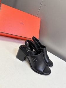 Hermes Chunky Heeled Sandals Gate426