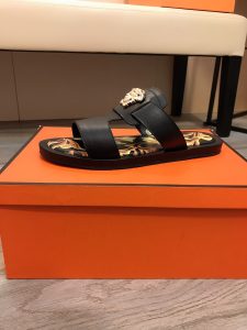 Versace Men'S Slippers Gate5374