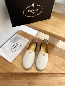 Prada Canvas Shoes Gate610
