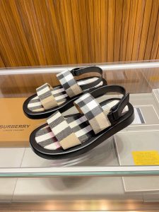 Burberry Canvas Shoes Gate635