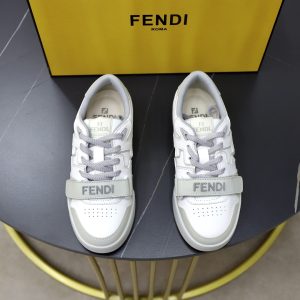 Fendi Casual Shoes Gate11666