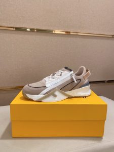 Fendi Casual Shoes Gate11621