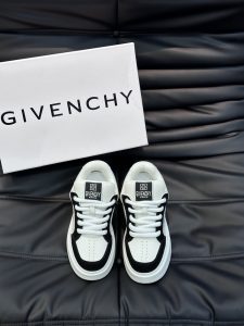 Givenchy Casual Shoes Gate12025