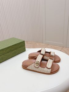 Gucci Flat Sandals Gate7450