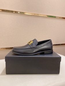 Versace Casual Leather Shoes Gate11317
