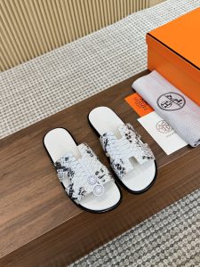 Hermes Men'S Slippers Gate5417