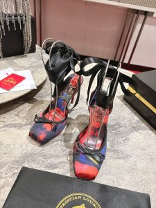 Christian Louboutin High Heels Gate1770