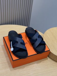 Hermes Men'S Slippers Gate5389