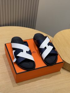 Hermes Men'S Slippers Gate5399
