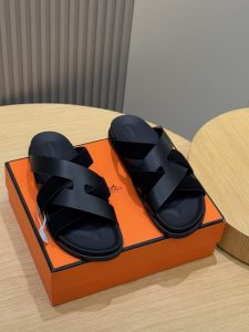 Hermes Men'S Slippers Gate5402