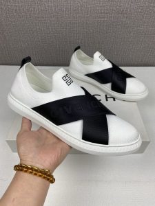 Givenchy Sneakers Gate12913