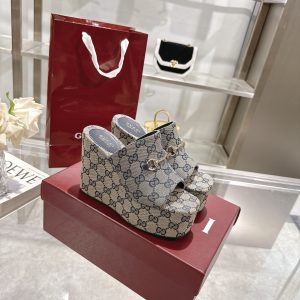 Gucci Wedge Sandals Gate7856