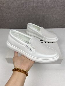 Givenchy Sneakers Gate12924