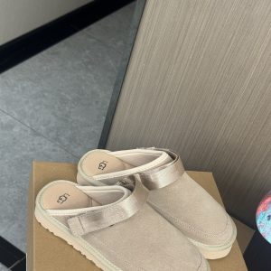 Ugg Closed-Toe Slippers Gate79