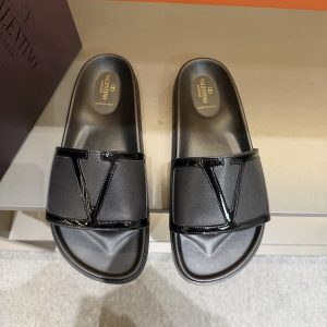 Valentino Flat Sandals Gate7504
