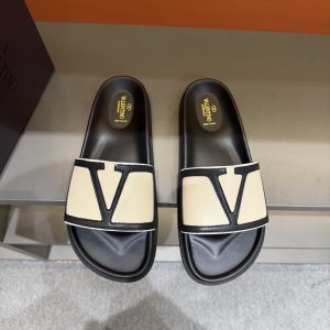 Valentino Flat Sandals Gate7507