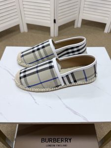Burberry Casual Slippers Gate11350