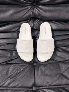 Burberry Plaid Sandals Gate1817