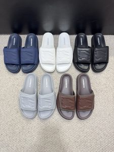 Burberry Slippers Gate8964