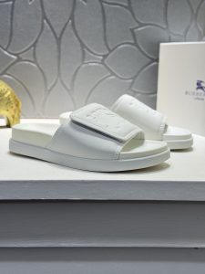 Burberry Slippers Gate8965