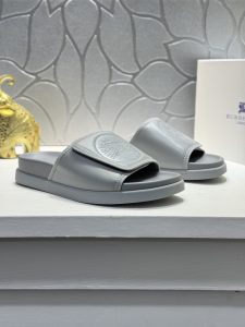 Burberry Slippers Gate8973