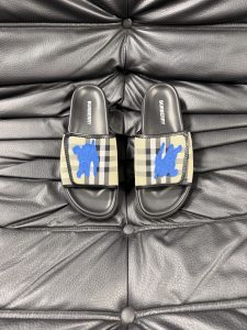 Burberry Plaid Sandals Gate1834