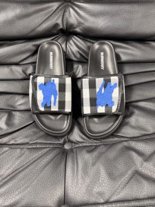 Burberry Plaid Sandals Gate1835